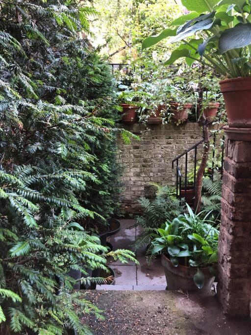 Willa Kings Cross, Self-Contained House & Private Garden Londyn Zewnętrze zdjęcie